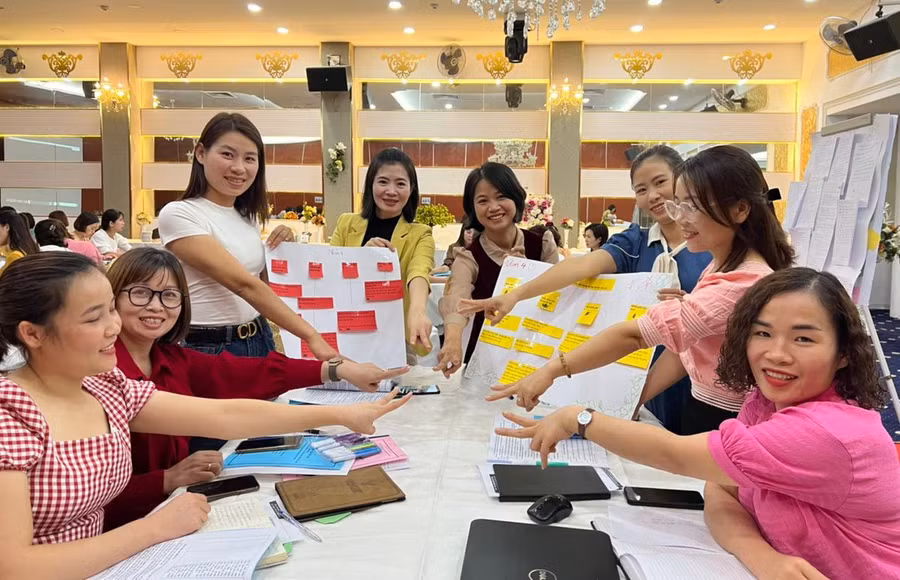 Vui mừng khoe sản phẩm sau mỗi hoạt động.