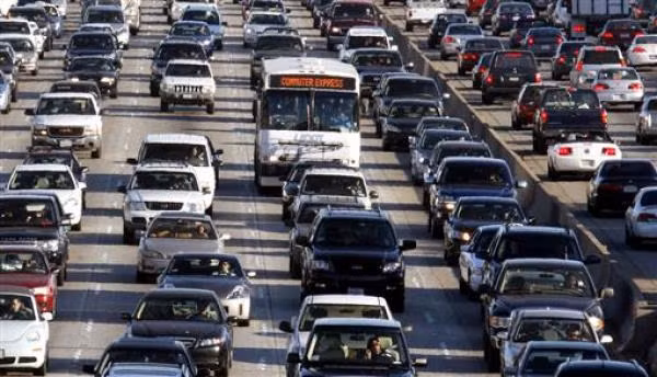 2: The United States is a close second with 5,903 tons of greenhouse gases released each year.