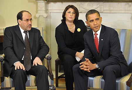 Tổng thống Mỹ Obama gặp gỡ Thủ tướng Iraq Nuri al-Maliki tại Nhà trắng ngày 20.10.09 U.S.President Barack Obama meets with Iraq’s Prime Minister Nuri al-Maliki in the Oval Office of the White House in Washington Oct. 20, 2009.