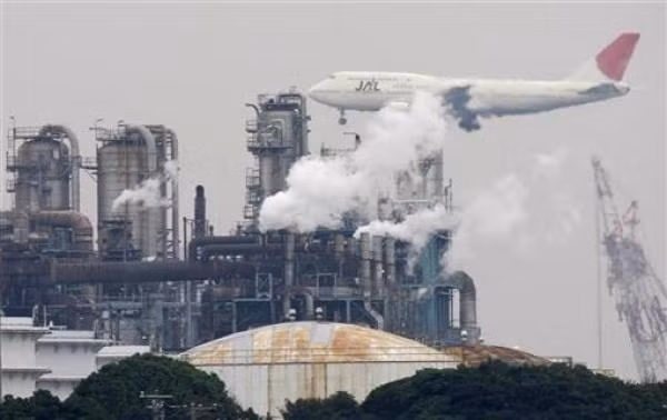 5: Japan produces 1,247 tons per year. 