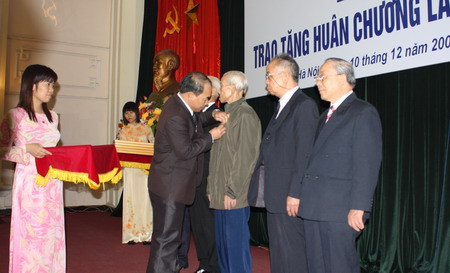 Thứ trưởng Nguyễn Vinh Hiển