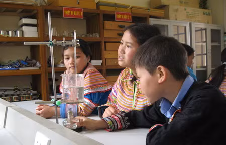 GD dân tộc được đặc biệt chú ý, nhất là HS các trường dân tộc có bán trú