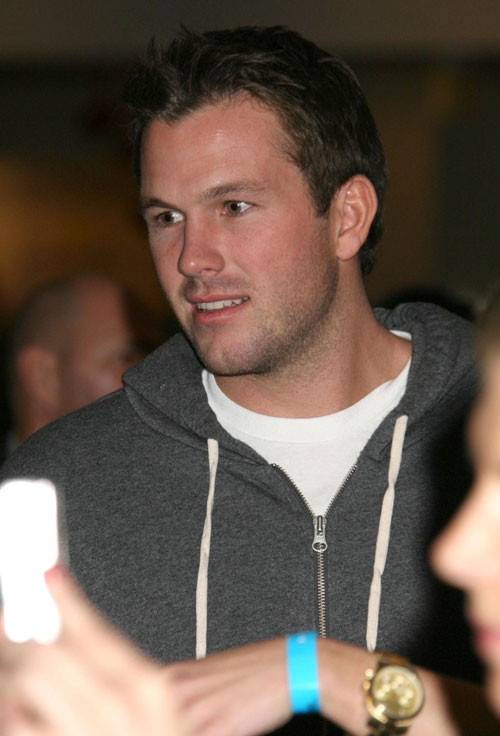 Người tình Doug Reinhardt không thể vắng mặt