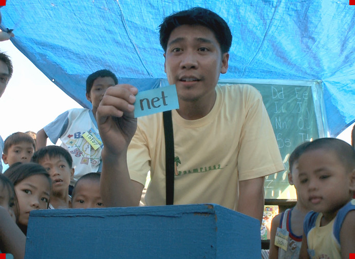 Anh hùng của năm 2009 là một nhà giáo dục ảnh 8 Anh hùng của năm 2009 là một nhà giáo dục ảnh 8