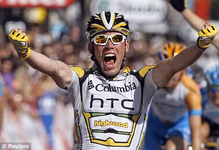 Cavendish trở thành tay đua Anh thành công nhất trong lịch sử Tour de France Cavendish trở thành tay đua Anh thành công nhất trong lịch sử Tour de France