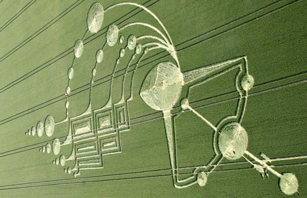 A crop circle measuring some 500 feet long and 250 feet wide, that appeared in a field at Alton Barnes near Marlborough, Wiltshire