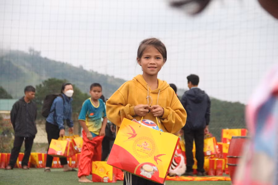 Ánh mắt rạng ngời...