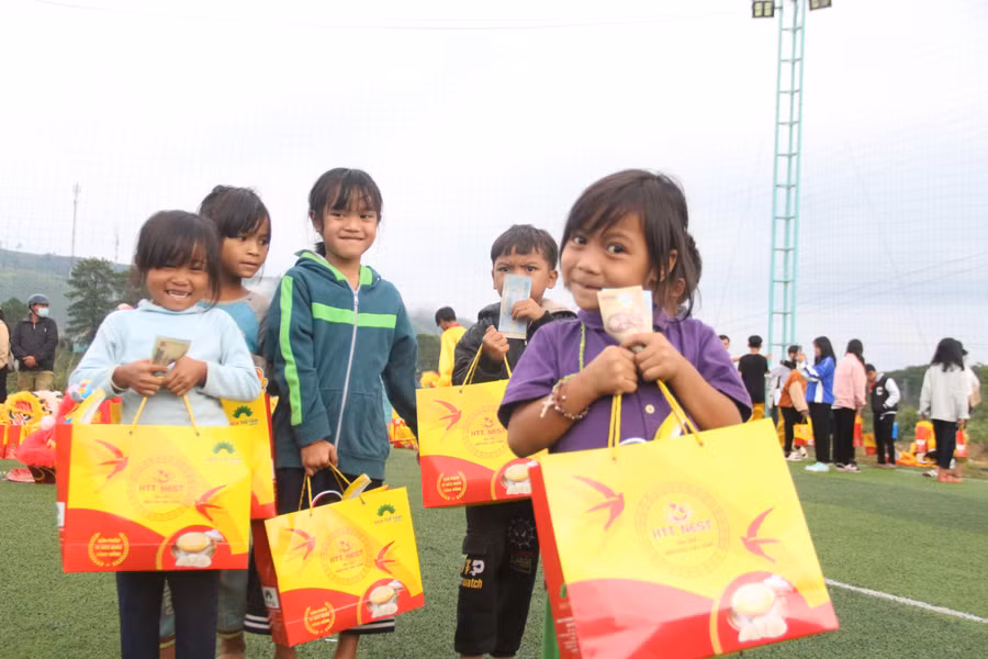 Tết Trung thu góp phần làm nên hạnh phúc, niềm vui cho mỗi trẻ em ở vùng cao.