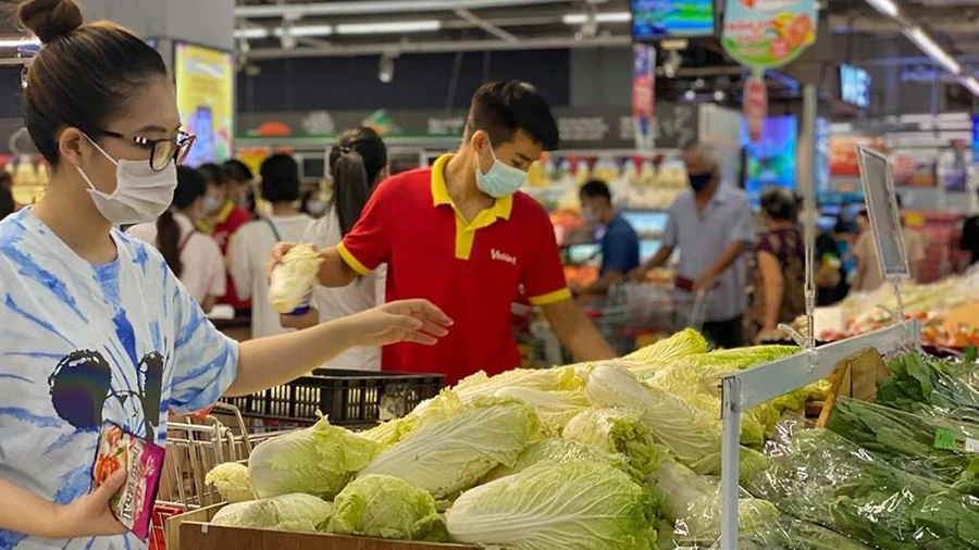 Hà Nội tiếp tục là địa phương có chi phí sinh hoạt đắt đỏ nhất cả nước. Ảnh minh họa.