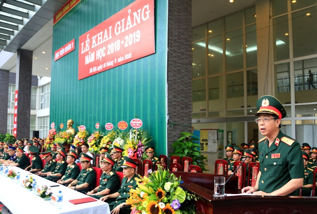 Thiếu tướng, GS.TS Đỗ Quyết - Giám đốc Học viện phát biểu Thiếu tướng, GS.TS Đỗ Quyết - Giám đốc Học viện phát biểu