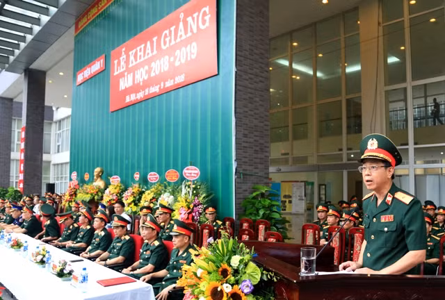 Thiếu tướng, GS.TS Đỗ Quyết - Giám đốc Học viện phát biểu