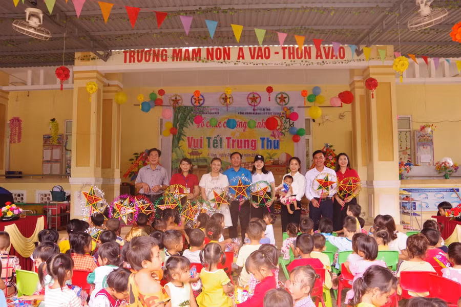 Tết trung thu ý nghĩa đối với trẻ em vùng biên giới.