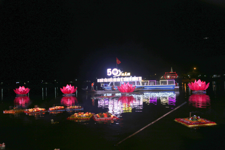 Dòng sông Thạch Hãn linh thiêng trở thành &quot;nghĩa trang liệt sĩ không nấm mồ&quot;.