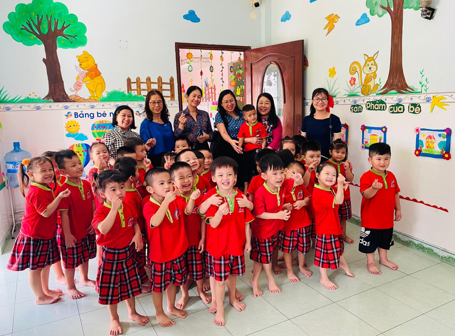 Tại một cơ sở GDMN độc lập tư thục khu công nghiệp ở Đồng Nai. Tại một cơ sở GDMN độc lập tư thục khu công nghiệp ở Đồng Nai.