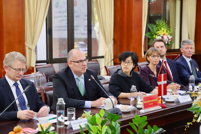 Ông Kim Højlund Christensen, Đại sứ Đan Mạch tại Việt Nam.