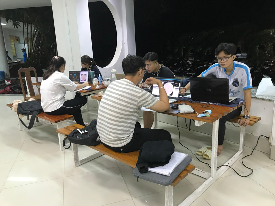 Giáo dục CTTT hiệu quả cũng giúp các bạn ý thức hơn học tập để lập thân lập nghiệp. Giáo dục CTTT hiệu quả cũng giúp các bạn ý thức hơn học tập để lập thân lập nghiệp.