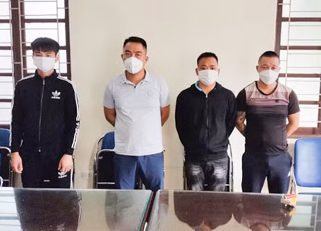 Các đối tượng có liên quan vừa bị cơ quan chức năng bắt giữ.