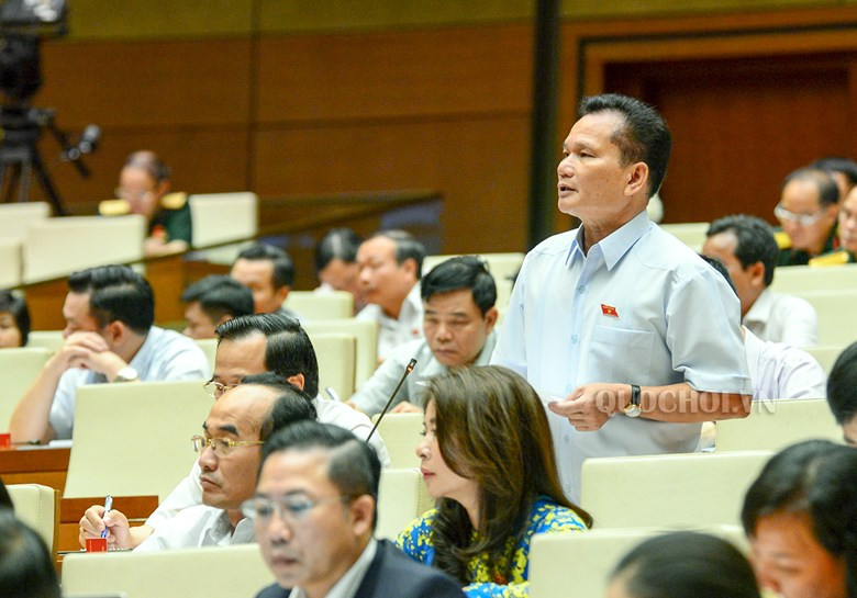 Đại biểu Bùi Sỹ Lợi: "Cá nhân tôi nghĩ rằng bác sĩ Hoàng Công Lương có thể vô tội" Đại biểu Bùi Sỹ Lợi: "Cá nhân tôi nghĩ rằng bác sĩ Hoàng Công Lương có thể vô tội"