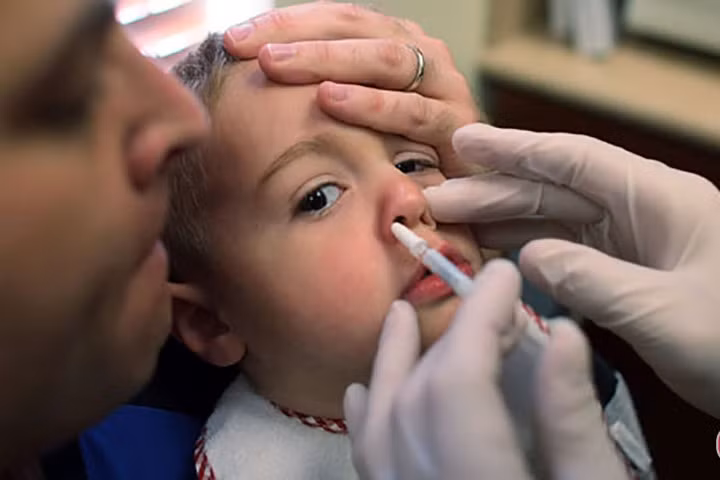 "Bỏ túi" cách chữa cảm cúm cho con theo bác sỹ người Mỹ