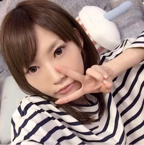 Nhan sac van nguoi me cua nhung 