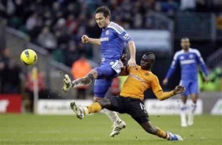 Lampard toả sáng, Chelsea nhọc nhằn vượt qua Wolves