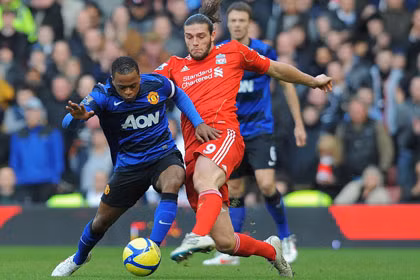 Hàng thủ của Man United đã mắc khá nhiều sai lầm Hàng thủ của Man United đã mắc khá nhiều sai lầm