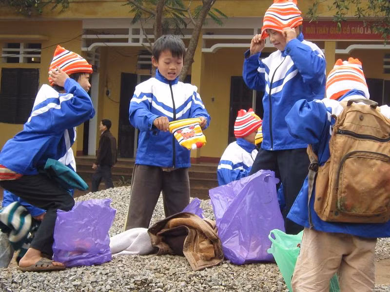 "Vui Xuân Hòa Bình"