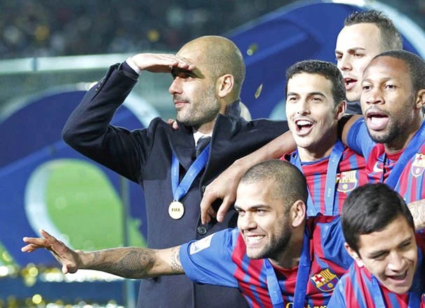 Guardiola giành danh hiệu &quot;HLV xuất sắc nhất năm&quot;