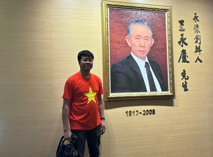 Bài 1: Chưa học hết tiểu học đã xây đế chế hùng mạnh nhất châu Á