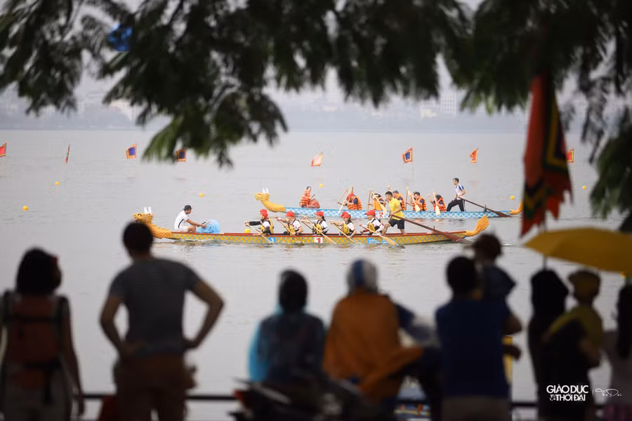 Qua 3 lần tổ chức, giải đã trở thành sân chơi quen thuộc và hấp dẫn cho những người đam mê môn thể thao đua thuyền.