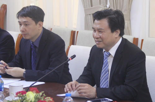 Thứ trưởng Nguyễn Hữu Độ phát biểu tại buổi tiếp ông Kari Kahiluoto Thứ trưởng Nguyễn Hữu Độ phát biểu tại buổi tiếp ông Kari Kahiluoto