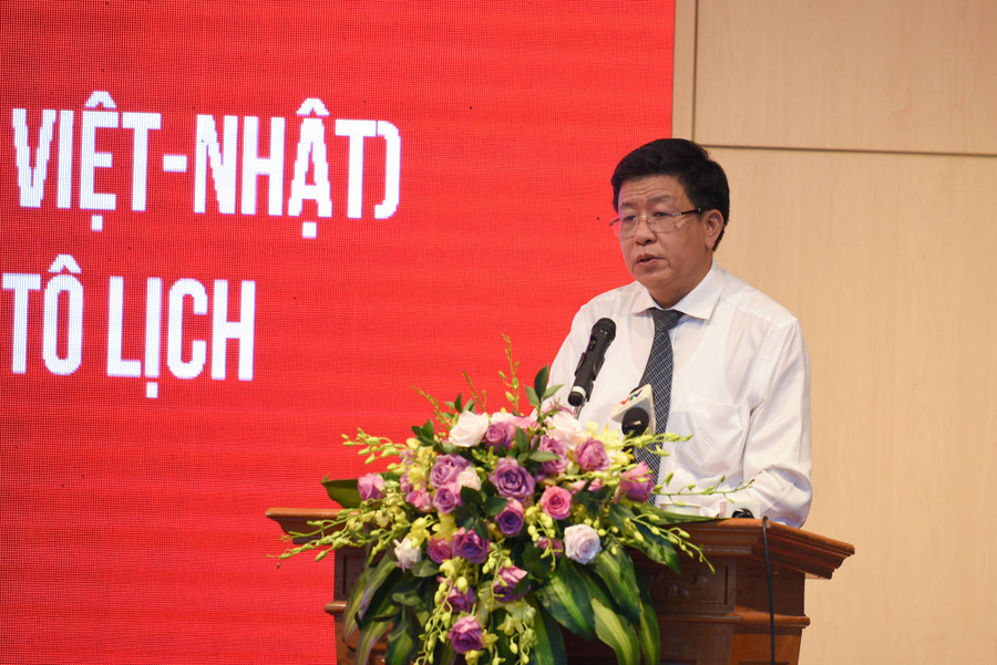 Phó Chủ tịch UBND TP.Hà Nội Dương Đức Tuấn phát biểu tại buổi lễ. Phó Chủ tịch UBND TP.Hà Nội Dương Đức Tuấn phát biểu tại buổi lễ.