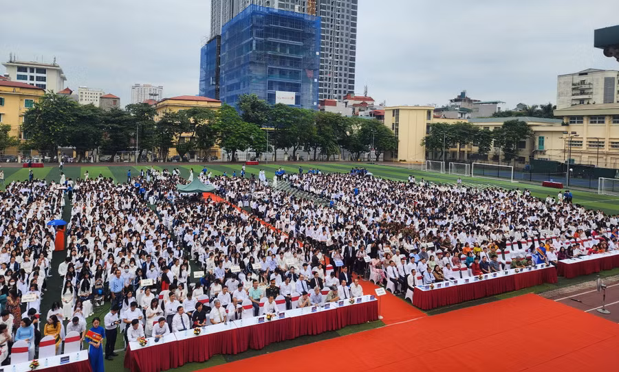 Toàn cảnh lễ khai giảng năm học 2023 - 2024 của Trường ĐH Sư phạm Hà Nội.