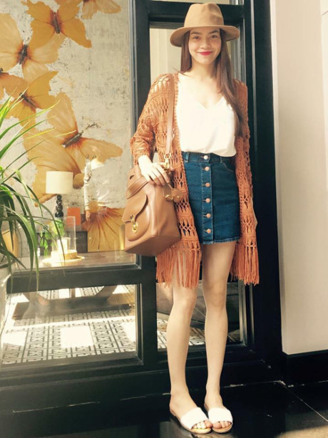 Công thức mix đồ đi du lịch nhanh gọn vẫn cá tính - Ảnh 8 Cong thuc mix do di du lich nhanh gon van ca tinh - Anh 8