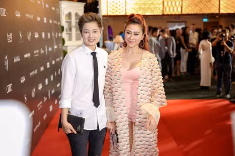 Luong Manh Hai noi bat voi ao hoa tiet ngo nghinh tren tham do - Anh 7