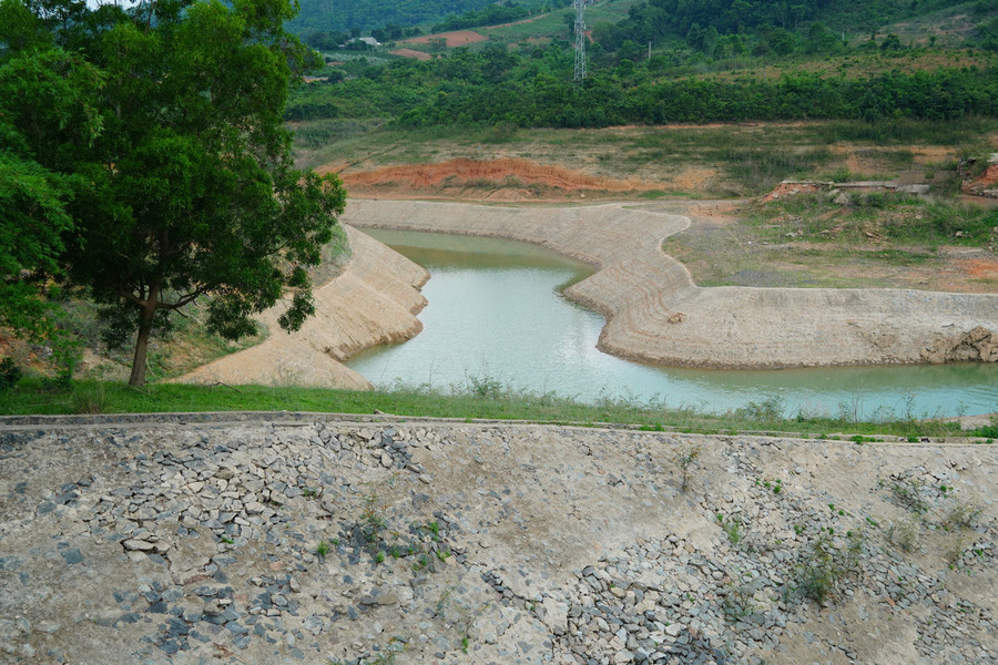 Công ty Thủy điện Quảng Trị cố gắng đáp ứng nhu cầu nước tưới nông nghiệp và sản xuất điện mùa khô. (Ảnh: Lê Phương).