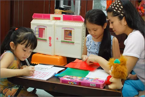 Tiến tới chuẩn hóa giáo dục mầm non