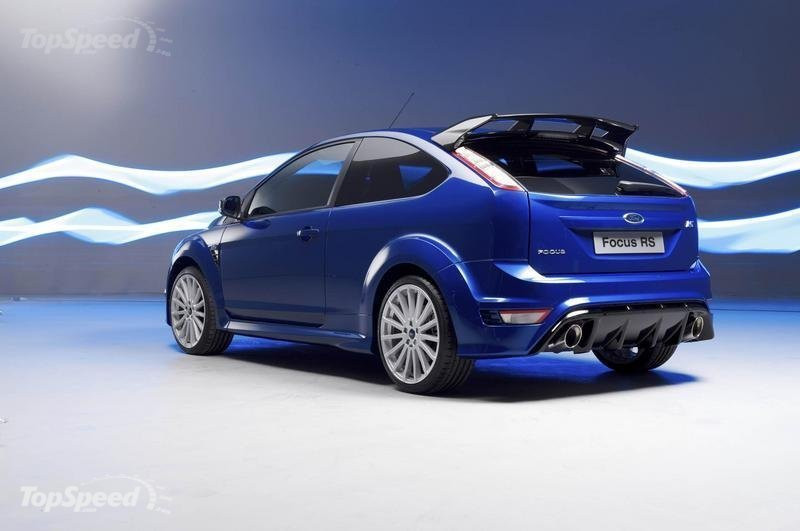 Top 10 xe hơi không dành cho thị trường Mỹ ảnh 8 3. Ford Focus RS