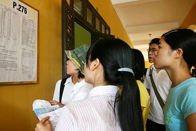 Cập nhật thông tin công bố, tra cứu điểm thi ĐH, CĐ 2010