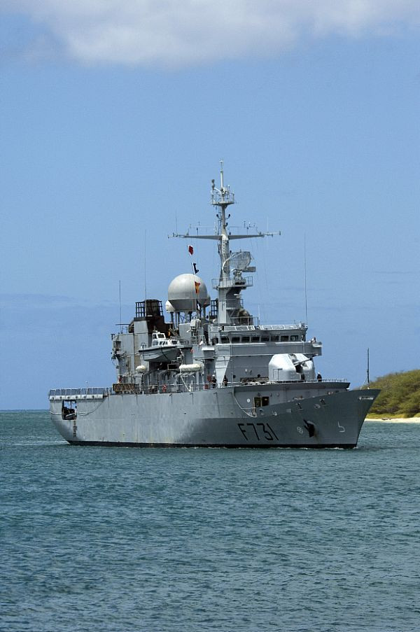 Tàu khu trục FS Prairial (F 731) của Phá