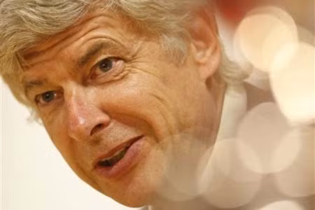 HLV Wenger không để Cesc Fabregas ra đi