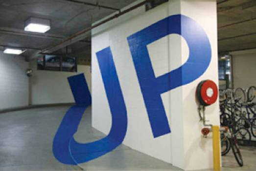 Những điểm đỗ xe kỳ lạ nhất thế giới ảnh 10