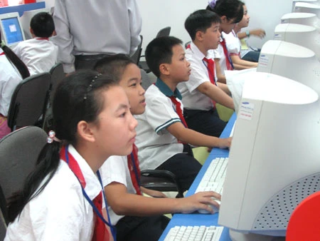 Hôm nay (20/7), toàn ngành giáo dục đã được kết nối Internet