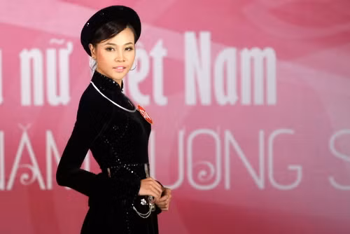 Thí sinh Đàm Thu Trang hiện là sinh viên ĐH Văn hóa Nghệ thuật Quân Đội