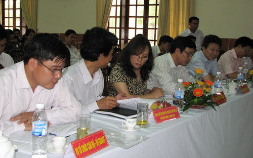 Các đại biểu dự HN