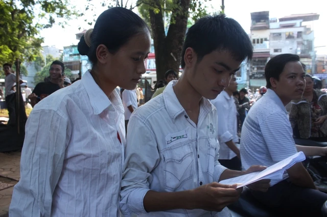 Đề Lý: ít lý thuyết, nhiều bài tập