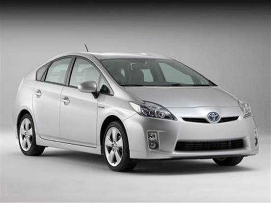 Nhìn lại 10 năm &quot;chinh chiến&quot; của Toyota Prius ảnh 6