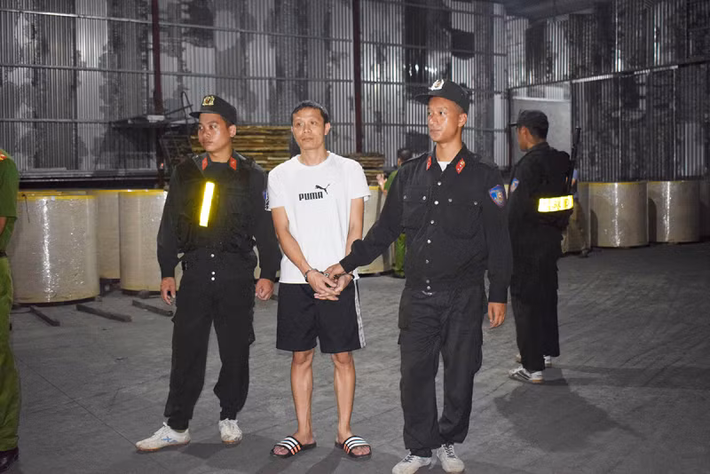 Đối tượng Nguyễn Khắc Vĩnh bị cơ quan chức năng bắt giữ. Ảnh: Công an Quảng Ninh.