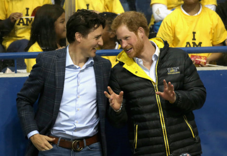 Nụ cười ấm áp và vẻ lịch lãm của Thủ tướng Canada - Ảnh 5 Nu cuoi am ap va ve lich lam cua Thu tuong Canada - Anh 5