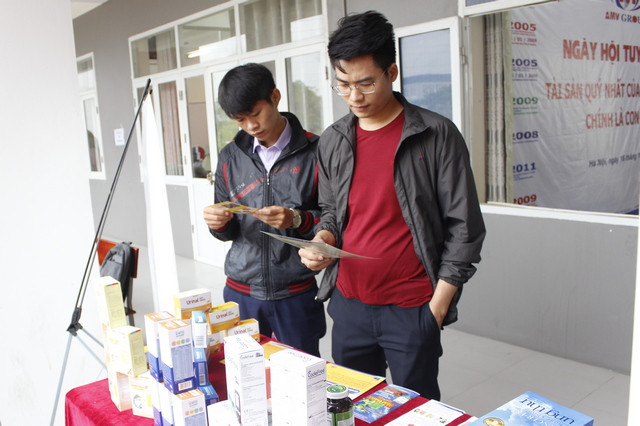 Sự kiện thu hút đông đảo sinh viên chuyên ngành và các trường ĐH khác